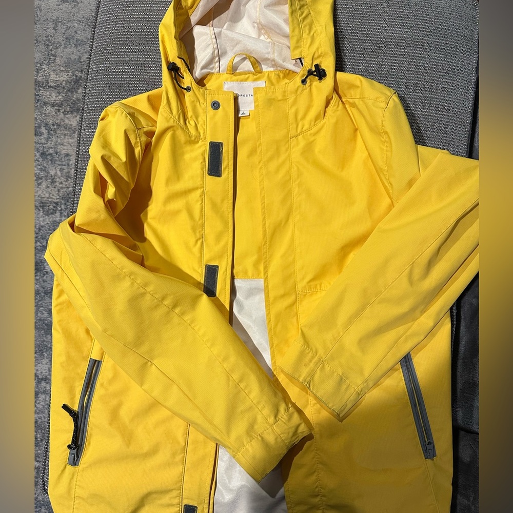 Aeropostale size small rain jacket